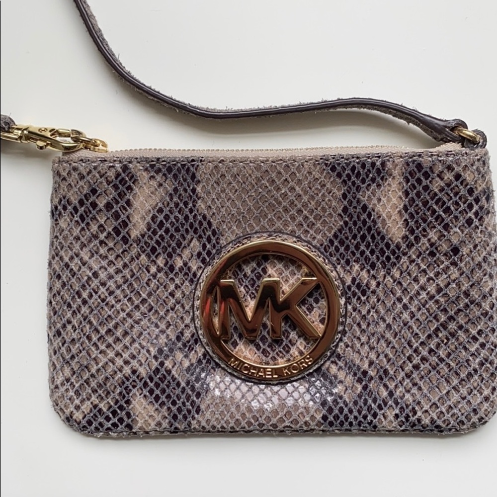 MICHAEL KORS Wristlet Wallet